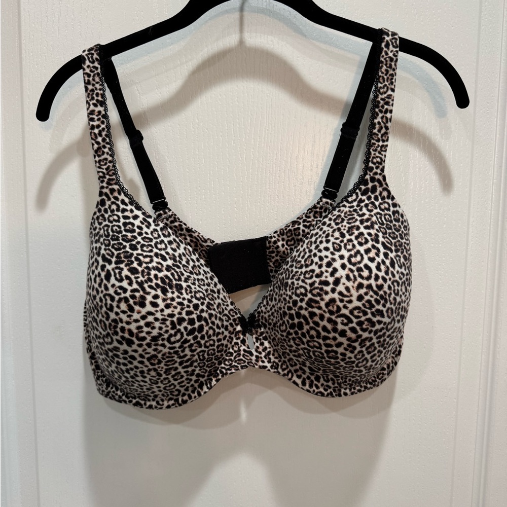Victoria’s Secret Body By Victoria Leopard Print Women's Bra